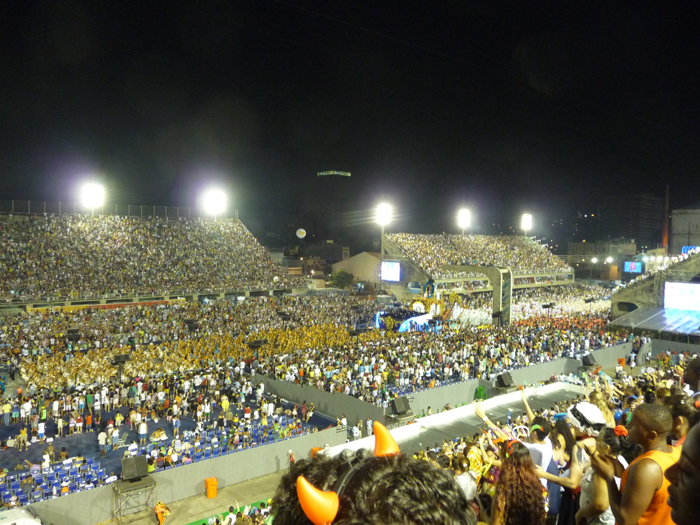 Overview of grandstands and parade