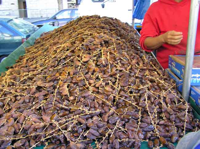 Dates in an outdoor market
